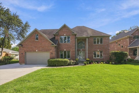 Photo of 1203 N Burning Bush Lane, Mount Prospect, IL 60056 (MLS # 12781741)