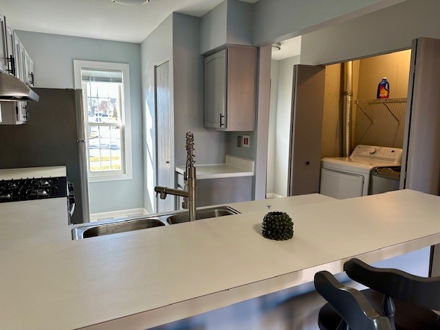 Westmont, Illinois 60559, United States, 2 Bedrooms Bedrooms, ,2 BathroomsBathrooms,Residential,Active,238571