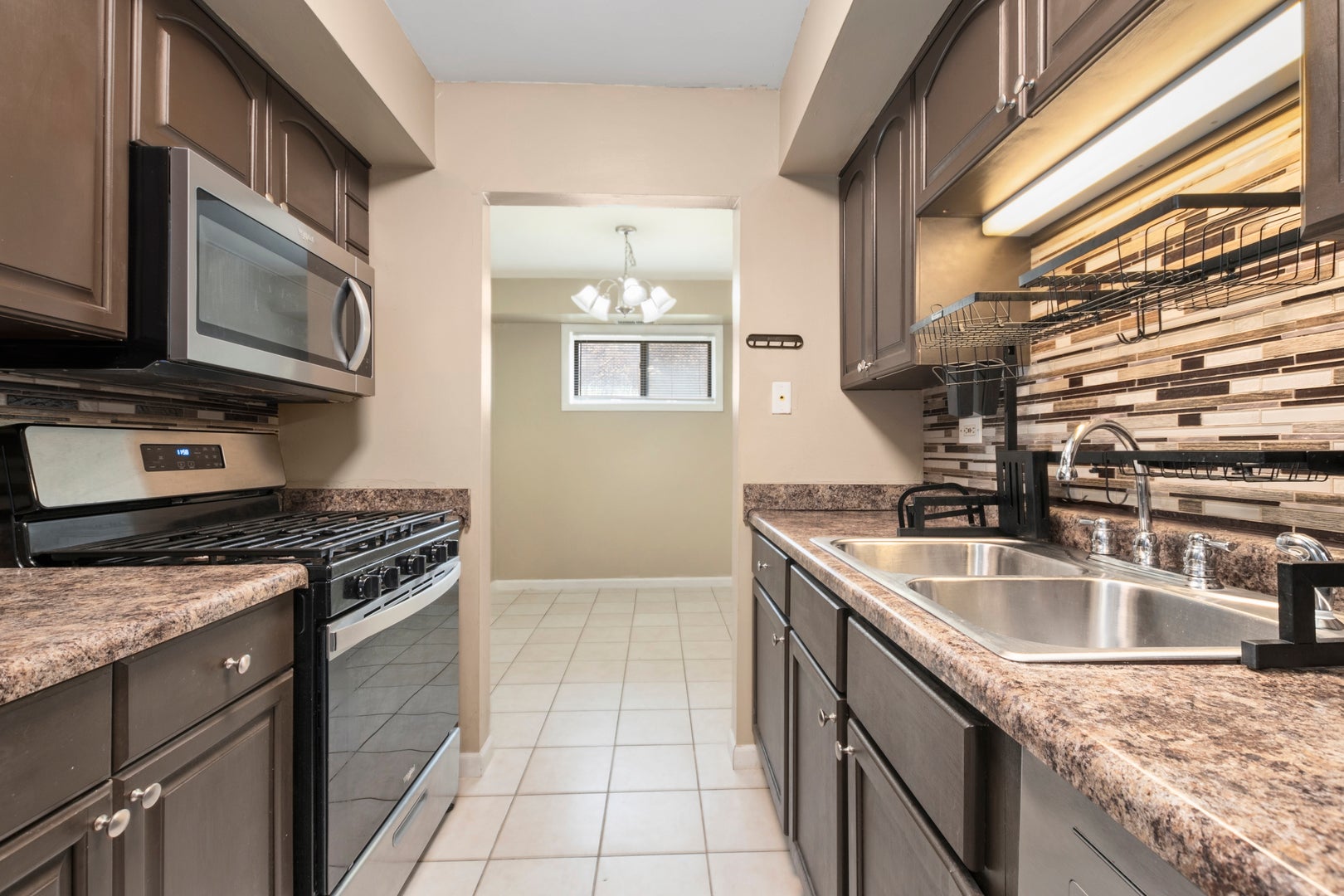 2210 Country Club Drive 2