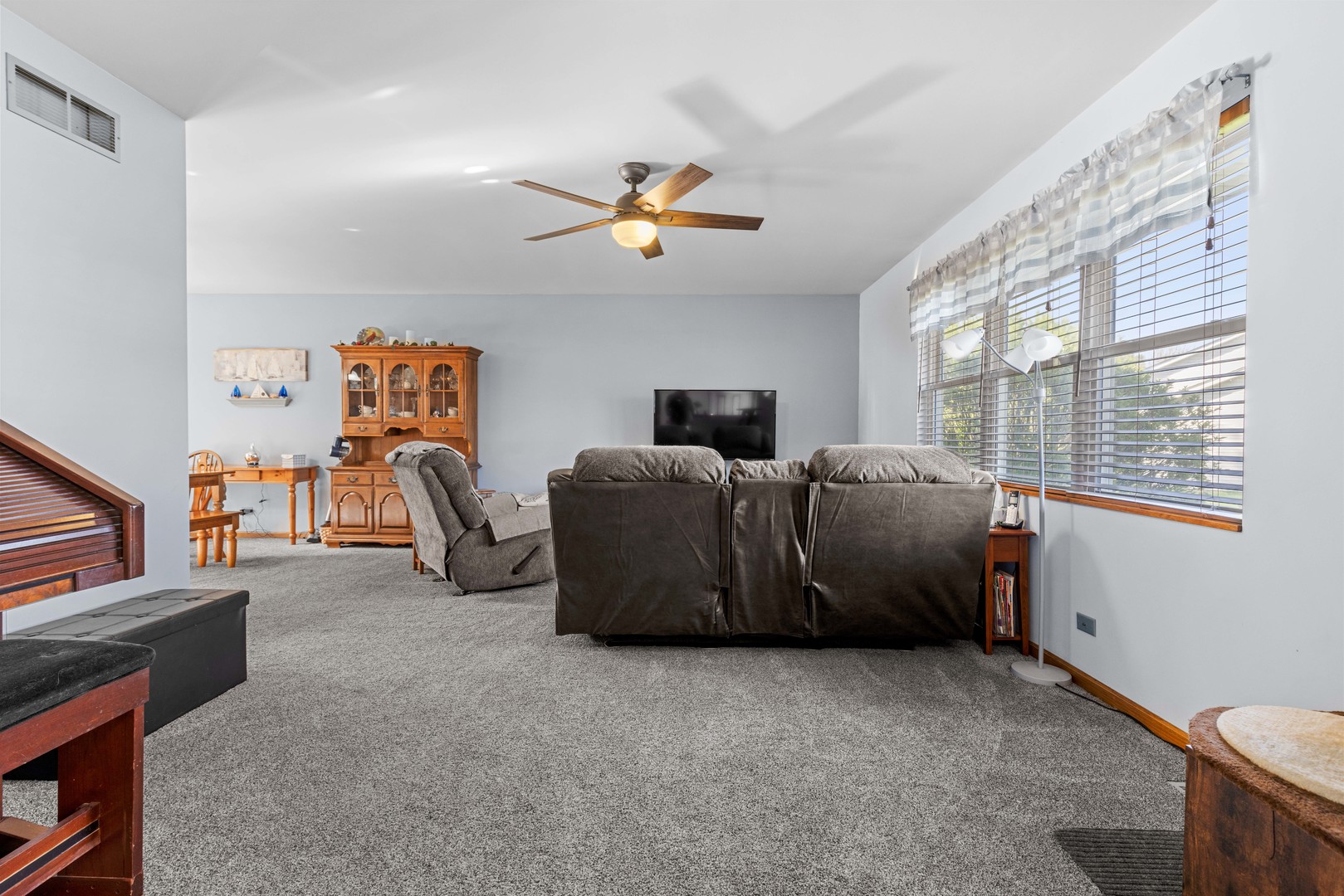 5921 Bluegrass Trail