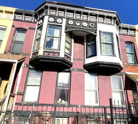 2324 W Warren Boulevard Chicago IL 60612