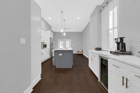 Tiny photo for 2324 W Warren Boulevard, Chicago, IL 60612 (MLS # 12513808)