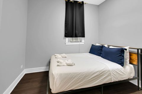 Tiny photo for 2324 W Warren Boulevard, Chicago, IL 60612 (MLS # 12513808)