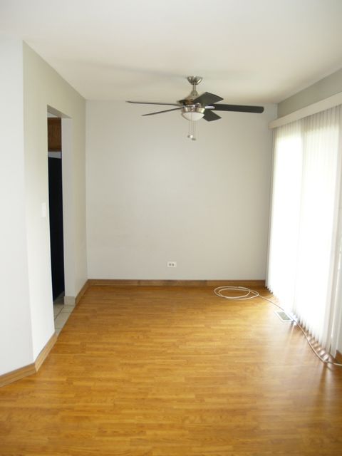 Tiny photo for 290 Green Knoll Lane #290, Streamwood, IL 60107 (MLS # 12454006)