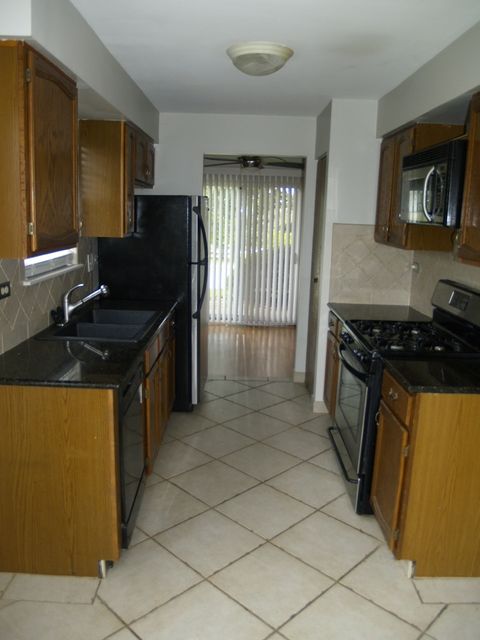 Tiny photo for 290 Green Knoll Lane #290, Streamwood, IL 60107 (MLS # 12454006)