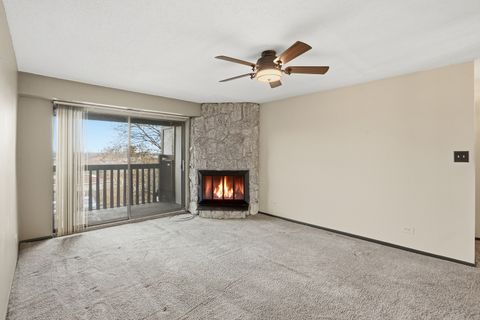 Tiny photo for 13615 Royal Court #309, Crestwood, IL 60418 (MLS # 12622286)