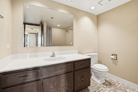 Tiny photo for 13615 Royal Court #309, Crestwood, IL 60418 (MLS # 12622286)