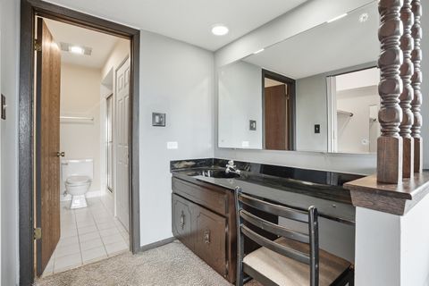 Tiny photo for 13615 Royal Court #309, Crestwood, IL 60418 (MLS # 12622286)