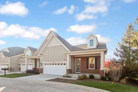 Photo of 40 Tournament Drive, Hawthorn Woods, IL 60047 (MLS # 12491607)