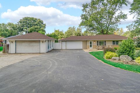 Tiny photo for 2540 Crystal Drive, Joliet, IL 60435 (MLS # 12427312)