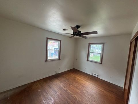 Tiny photo for 215 N Ohio Street, Aurora, IL 60505 (MLS # 12498829)