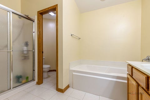 Tiny photo for 1283 Georgetown Way, Vernon Hills, IL 60061 (MLS # 12719625)