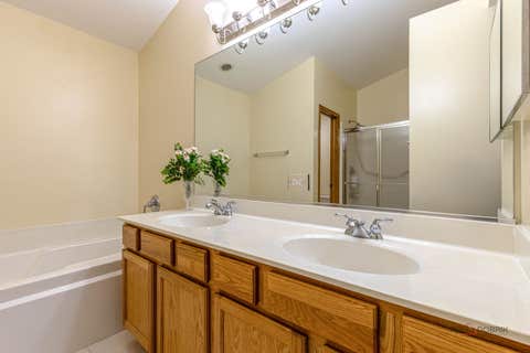 Tiny photo for 1283 Georgetown Way, Vernon Hills, IL 60061 (MLS # 12719625)