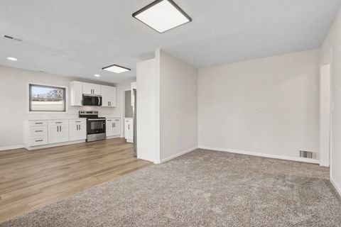 Tiny photo for 629 Thornton Street, Lockport, IL 60441 (MLS # 12594221)