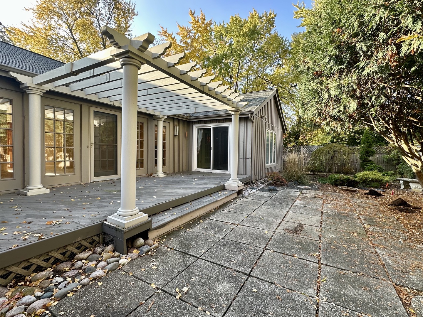 Crystal Lake, Illinois 60014, United States, 3 Bedrooms Bedrooms, ,3 BathroomsBathrooms,Residential,Active,236928