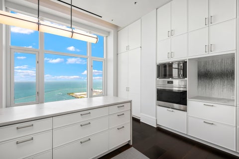 Tiny photo for 132 E Delaware Place #6206, Chicago, IL 60611 (MLS # 12745959)