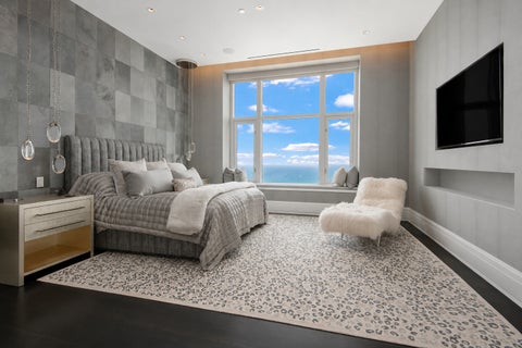 Tiny photo for 132 E Delaware Place #6206, Chicago, IL 60611 (MLS # 12745959)