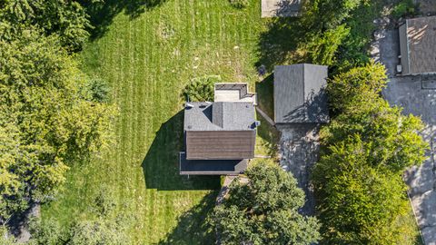 Tiny photo for 1725 E 158th Street, South Holland, IL 60473 (MLS # 12474605)