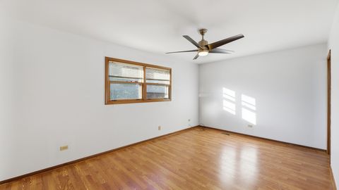 Tiny photo for 7104 Kidwell Road, Downers Grove, IL 60516 (MLS # 12441190)