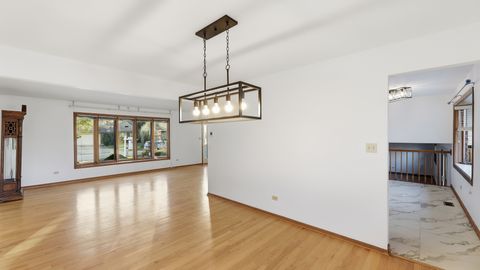 Tiny photo for 7104 Kidwell Road, Downers Grove, IL 60516 (MLS # 12441190)