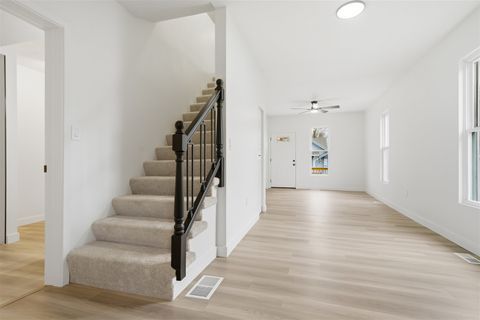 Tiny photo for 1022 W Taylor Street, Bloomington, IL 61701 (MLS # 12607706)