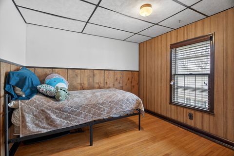 Tiny photo for 806 16th Street, Mendota, IL 61342 (MLS # 12585385)