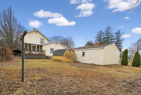 Tiny photo for 806 16th Street, Mendota, IL 61342 (MLS # 12585385)