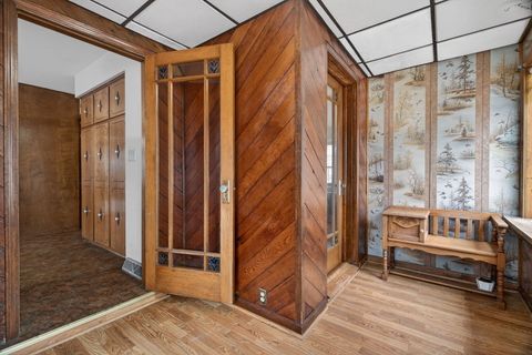 Tiny photo for 806 16th Street, Mendota, IL 61342 (MLS # 12585385)