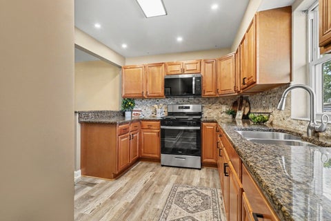 Tiny photo for 8420 W 83rd Street, Justice, IL 60458 (MLS # 12769896)