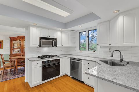 Tiny photo for 530 Mark Lane, Downers Grove, IL 60516 (MLS # 12541197)