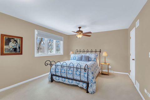 Tiny photo for 530 Mark Lane, Downers Grove, IL 60516 (MLS # 12541197)