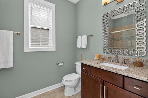 Tiny photo for 18 N Acacia Drive, Hawthorn Woods, IL 60047 (MLS # 12772862)