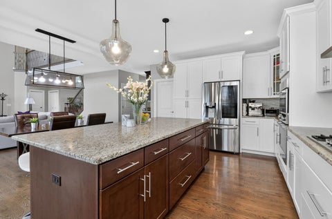 Tiny photo for 18 N Acacia Drive, Hawthorn Woods, IL 60047 (MLS # 12772862)