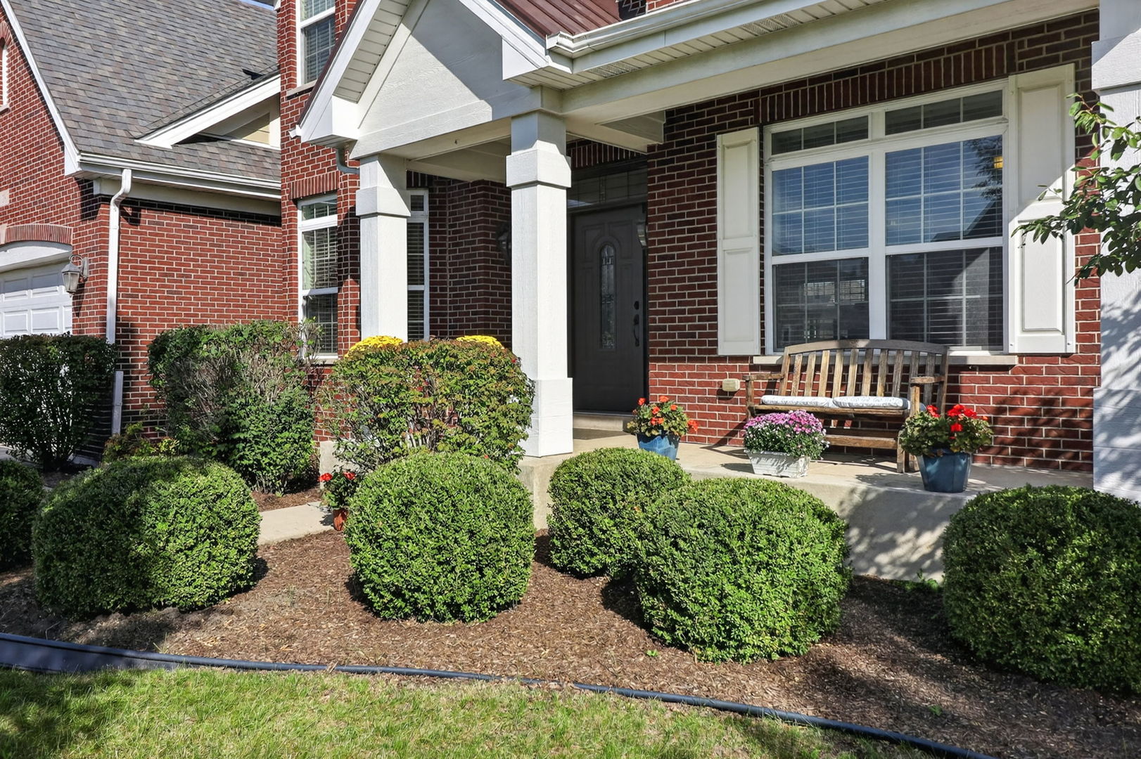 18 N Acacia Drive