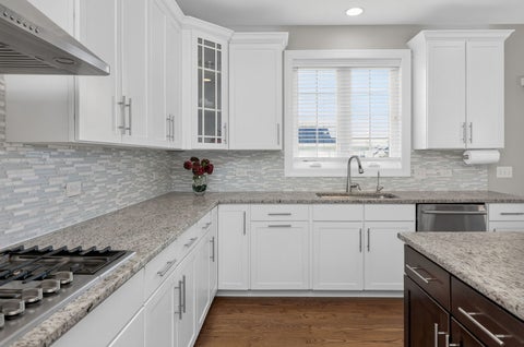 Tiny photo for 18 N Acacia Drive, Hawthorn Woods, IL 60047 (MLS # 12772862)