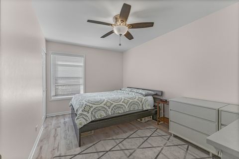 Tiny photo for 2100 Country Club Drive, Woodridge, IL 60517 (MLS # 12489682)