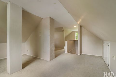 Tiny photo for 428 S Lake Terrace, Mundelein, IL 60060 (MLS # 12649119)