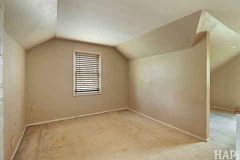 Tiny photo for 428 S Lake Terrace, Mundelein, IL 60060 (MLS # 12649119)