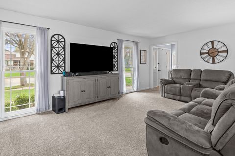 Tiny photo for 3126 Jersey Ridge Road, Davenport, IA 52807 (MLS # 12610758)