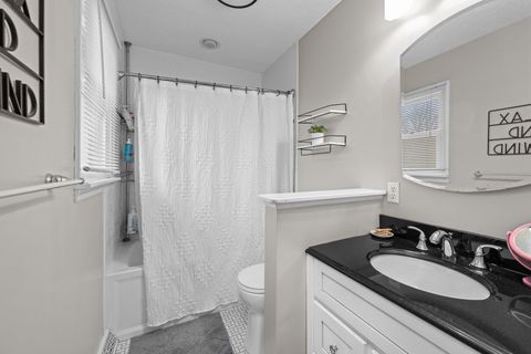 Tiny photo for 3126 Jersey Ridge Road, Davenport, IA 52807 (MLS # 12610758)