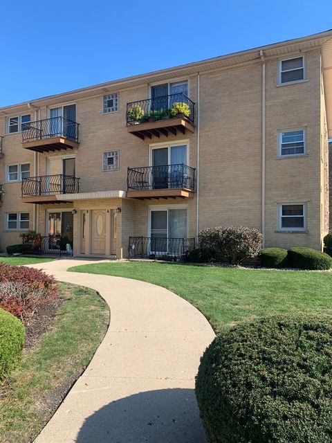 A home in Elmwood Park