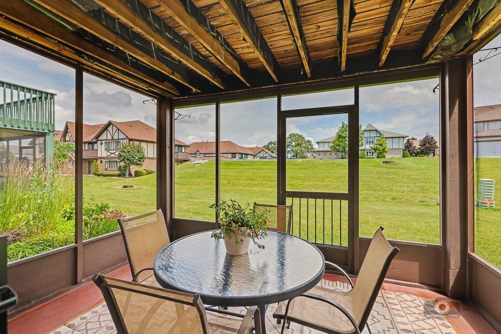11657 S Matterhorn Circle 102