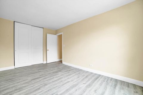 Tiny photo for 1295 Pearl Avenue #D, Glendale Heights, IL 60139 (MLS # 12522070)