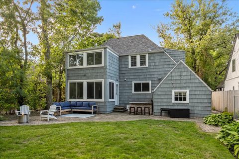 Tiny photo for 368 Woodland Road, Highland Park, IL 60035 (MLS # 12519749)