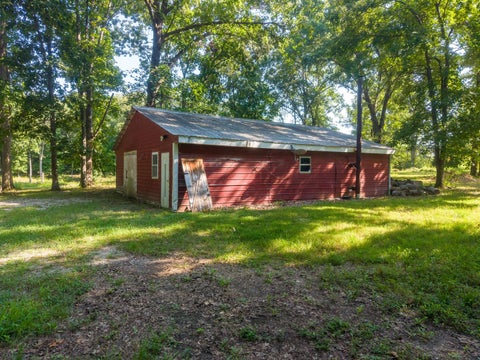 Tiny photo for 6600 Marshall Creek Road, Patoka, IL 62875 (MLS # 12748658)