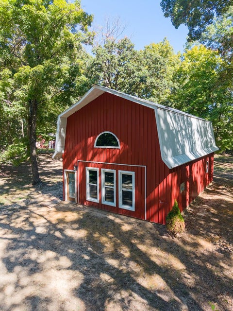 Tiny photo for 6600 Marshall Creek Road, Patoka, IL 62875 (MLS # 12748658)
