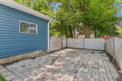 A home in Palos Heights