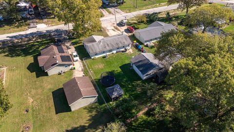 Tiny photo for 2032 Roberts Street, Wilmington, IL 60481 (MLS # 12503180)