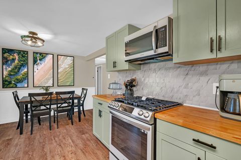 Tiny photo for 2032 Roberts Street, Wilmington, IL 60481 (MLS # 12503180)