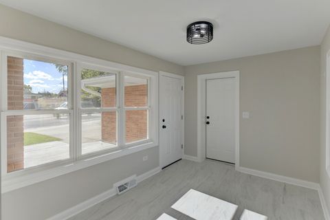 Tiny photo for 1014 E 163rd Street, South Holland, IL 60473 (MLS # 12503614)